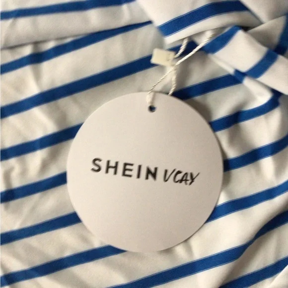 ‼️MOVING‼️ NEW Striped Tee Dress Sz. 8/10 Blue & White. Shirt tail hem - Picture 8 of 11